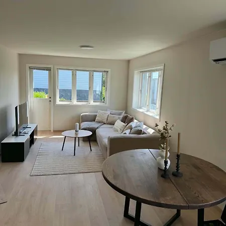 3-bedroom Free Parking & Wifi Apartamento
